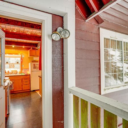 Snoqualmie Pass Cabin With Deck Walk To Ski Lift Εξωτερικό φωτογραφία
